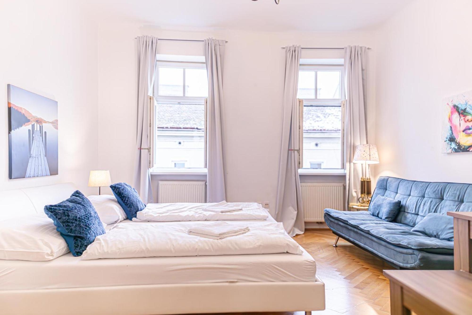 Amazing 2Br City Stay, Wiener Stadthalle Buitenkant foto